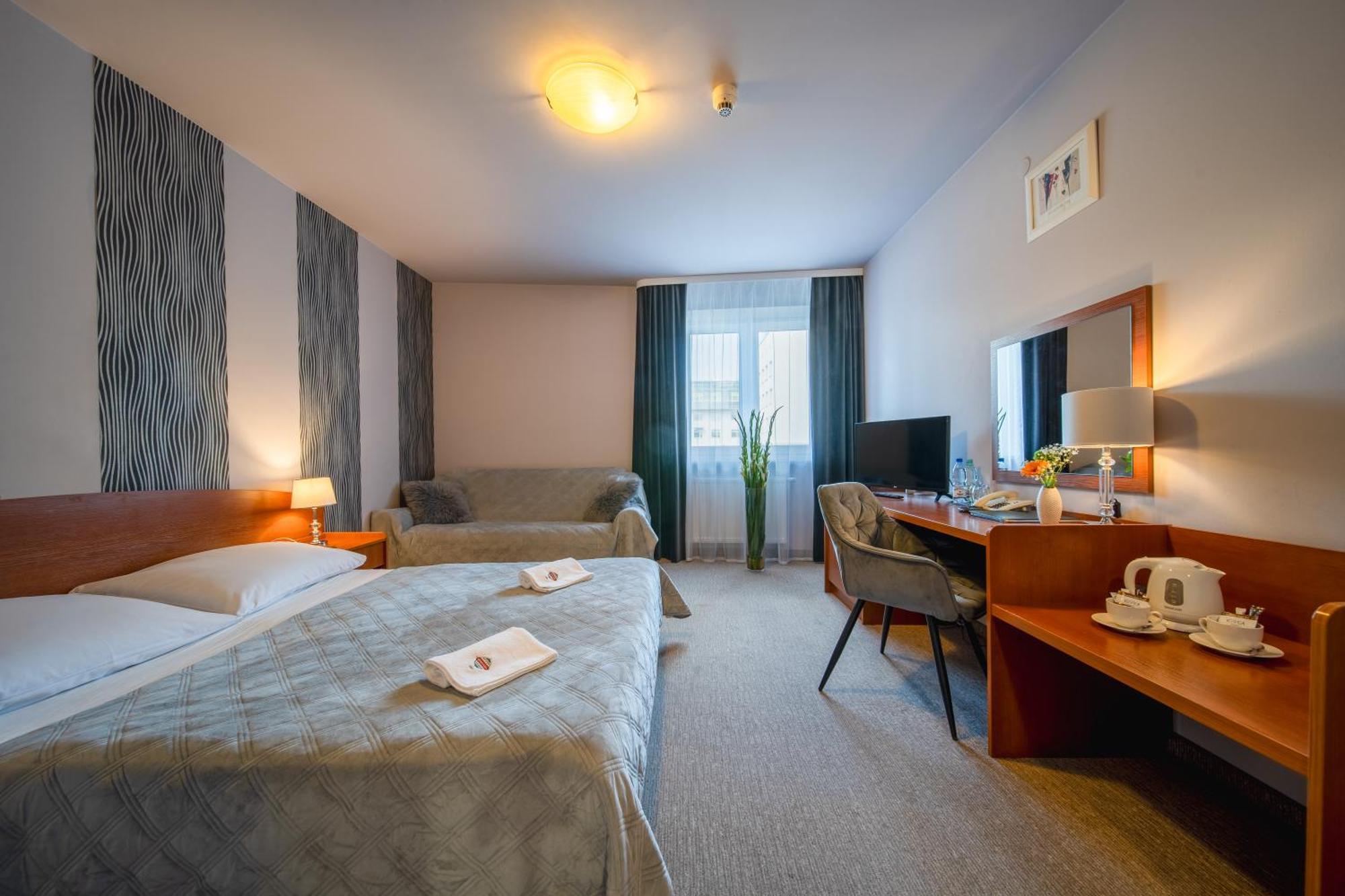 Hotel Gromada Radom Centrum מראה חיצוני תמונה