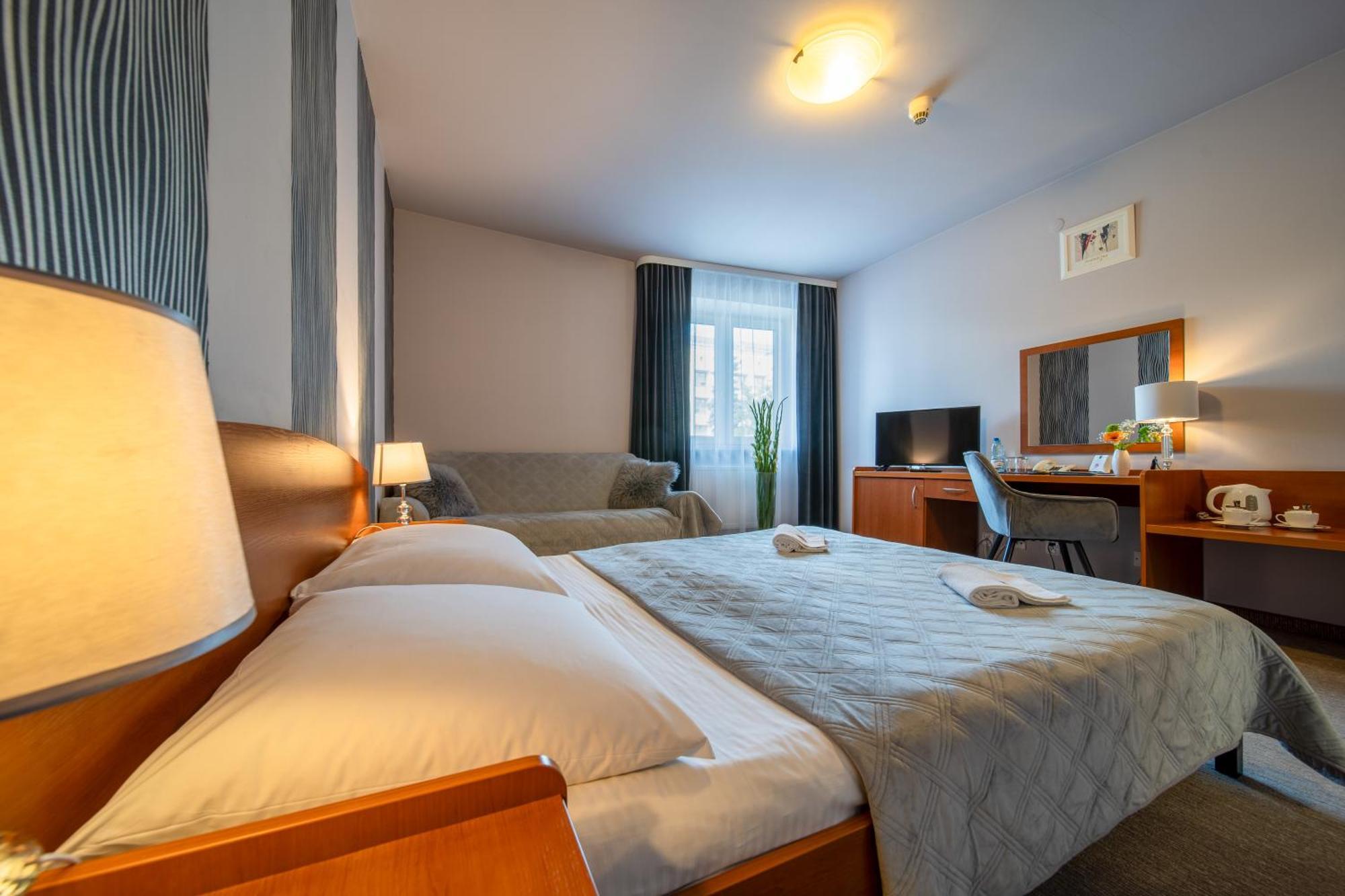 Hotel Gromada Radom Centrum מראה חיצוני תמונה