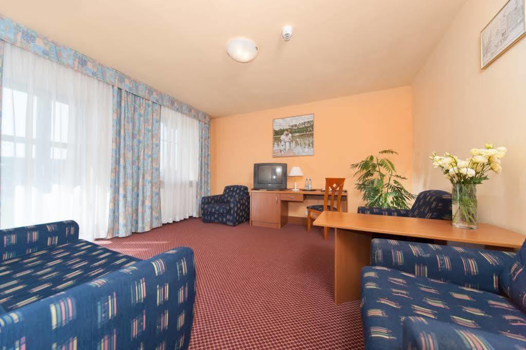Hotel Gromada Radom Centrum מראה חיצוני תמונה