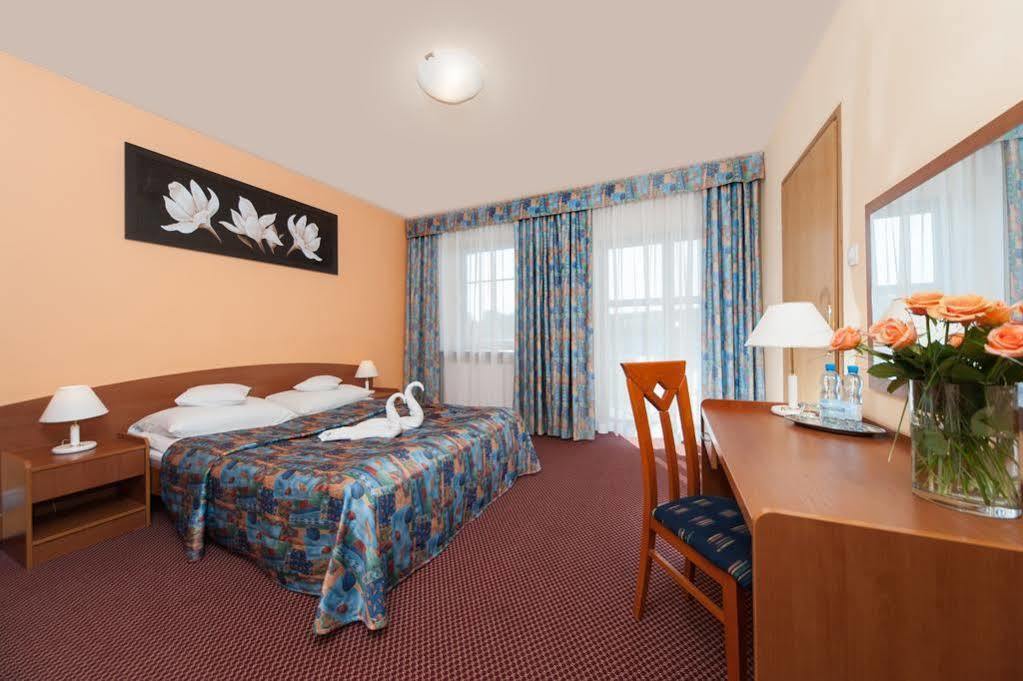 Hotel Gromada Radom Centrum מראה חיצוני תמונה